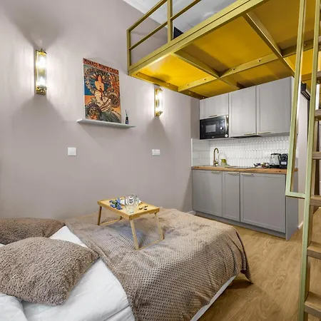 Praga - Access - By Rentujemy Apartmán