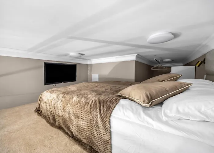 Apartment Praga - Access - By Rentujemy