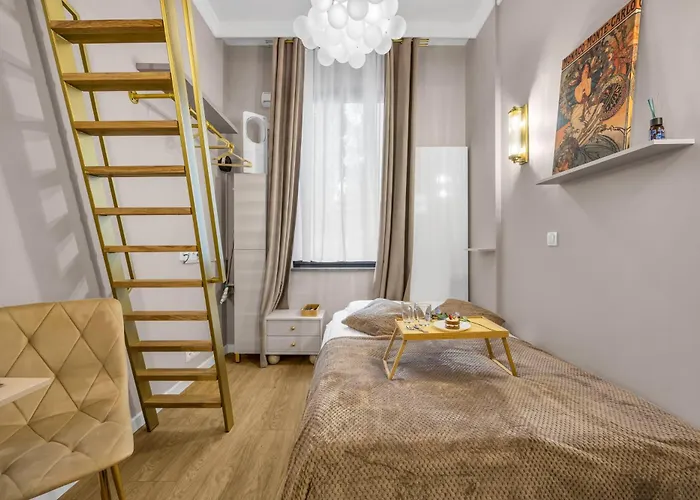 Praga - Access - By Rentujemy